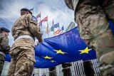 Příslušníci evropských obranných jednotek Eurocorps