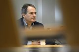 Christo Grozev, šéf Bellingcatu, při rozhovoru s novináři ve Finsku