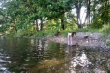 Hlibeňský rybník na Strakonicku. Po suché zimě klesla hladina vody, což zasahuje do hospodaření rybářů