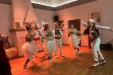 Představení Albanian Night v Tiraně