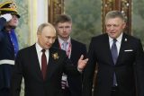 Slovenský premiér Robert Fico se 9. května 2025 setkal v Moskvě s ruským prezidentem Vladimirem Putinem