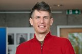 Jan Bureš, ekonom