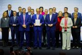 Předsedové konzervativní unie CDU/CSU a sociální demokracie (SPD) podepsali koaliční smlouvu