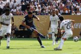 Fotbalisté Paris St. Germain porazili na mistrovství světa klubů Real Madrid 4:0