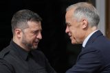 Ukrajinský prezident Volodymyr Zelenskyj a kanadský premiér Mark Carney, který přijel na Den nezávislosti do Kyjeva