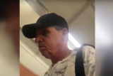 Pražští policisté pátrají po neznámém muži, který počátkem července osahával na eskalátoru v metru mladou ženu