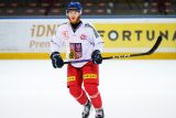 Hokejový útočník Oscar Flynn bude v nadcházející sezoně působit v dresu třineckých Ocelářů