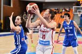 Česká basketbalistka Veronika Šípová v kvalifikačním zápase proti Řecku