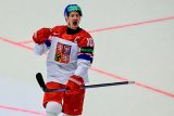 Útočník Roman Červenka ve svém stém zápase
