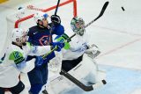 Francouzi podlehli Slivinsku 1:3 a po čtyřech letech sestupují z elitní kategorie mistrovství světa v ledním hokeji