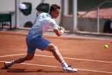 Jiří Lehečka porazil Alejandra Davidoviche Fokinu 3:1 na sety a slaví postup do 3. kola Roland Garros