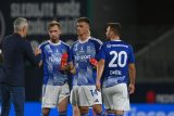 Trenér Tomáš Janotka se svými svěřenci Andresem Dumitrescem, Antonínem Růskem a Jurajem Chvátalem