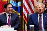 Prezident Spojených států Donald Trump a americký ministr zahraničí Marco Rubio