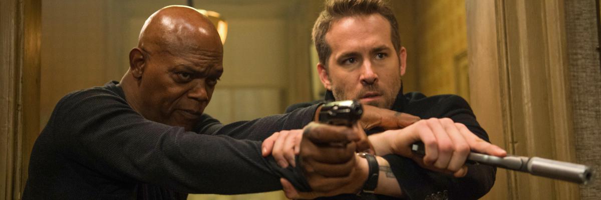 Samuel L. Jackson a Ryan Reynolds ve filmu Zabiják a bodyguard