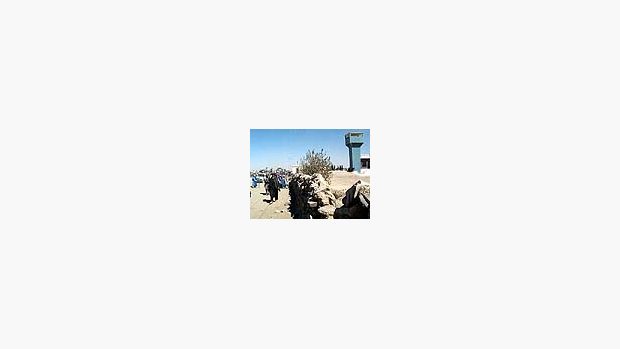afghánští uprchlíci na hranici