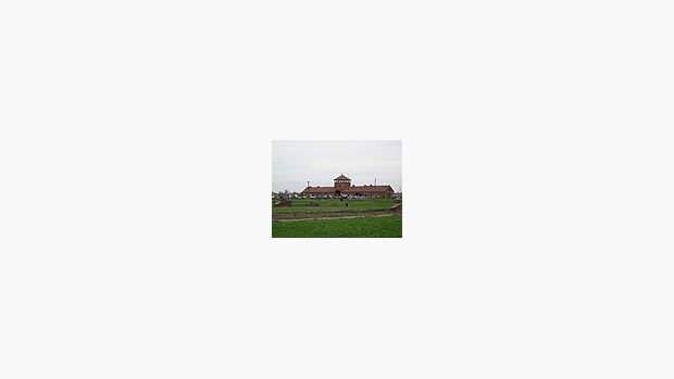 Vstupní barák v Birkenau