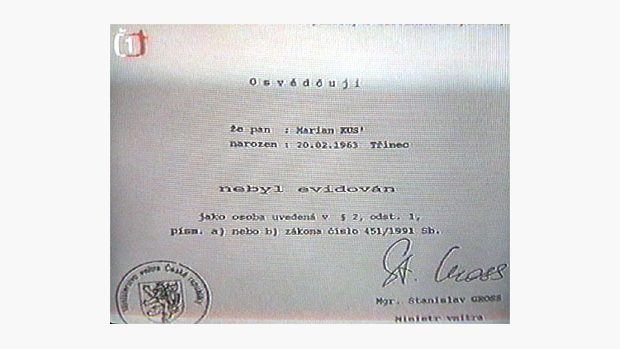 Zfalšované osvědčení Mariana Kuśe