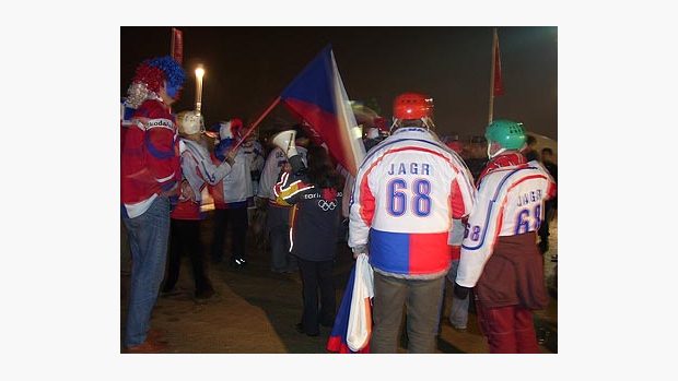 Čeští hokejoví příznivci prožívali dlouhou noc