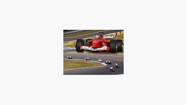 Závody formule 1 a silničních motorek
