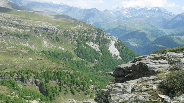 Pohled na Alpy v létě, Valchiavenna