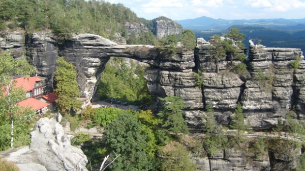 Národní přírodní památka Pravčická brána, Národní park České Švýcarsko