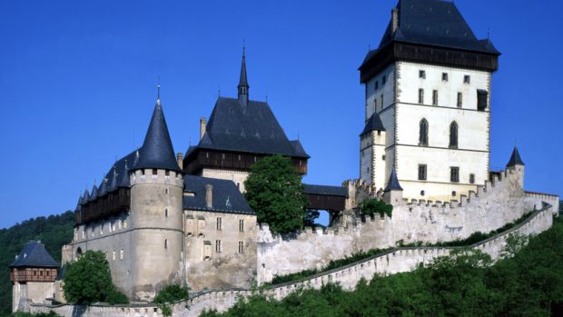 Hrad Karlštejn (Střední Čechy - západ - 02)