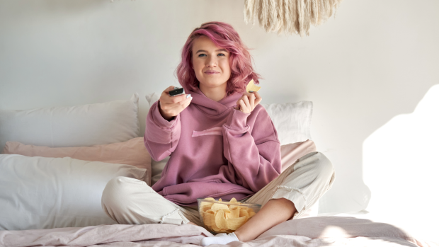 Generace Z na svých obrazovkách preferuje méně sexu a více přátelství