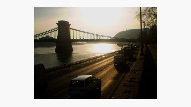 Západ slunce v centru Budapešti