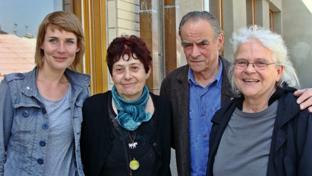 Pavlína Svatoňová (Archa), Věra Říčařová, František Vítek a Helga Brehme ve studiu RW