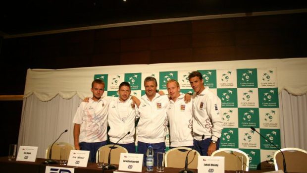 Čeští reprezentanti na tiskové konferenci (zleva): Ivo Minář, Jan Hájek, Jaroslav Navrátil, Lukáš Dlouhý, Čermák