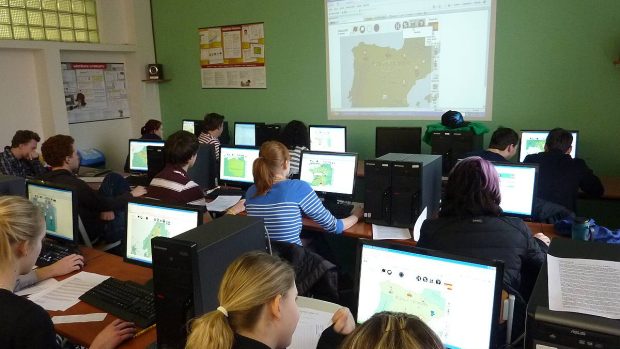 Studenti z Gymnázia Sázavská hrají Evropu 2045