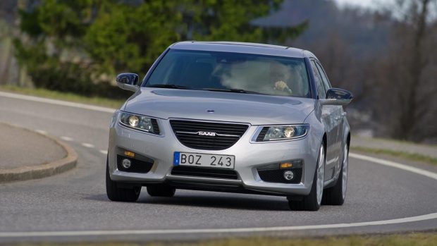 Saab 9-5 v provedení sedan