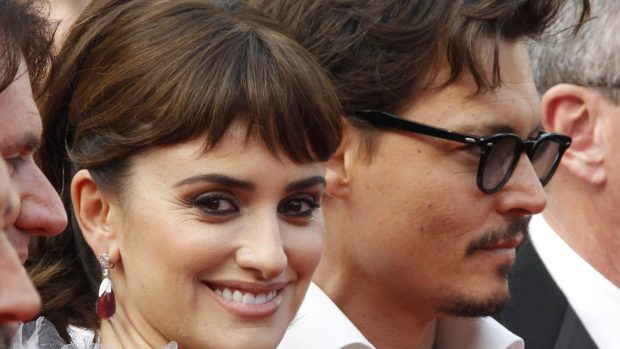 Penélope Cruz a Johnny Depp na festivalu v Cannes