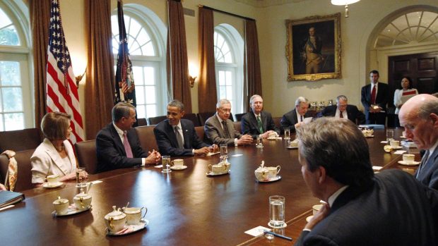 Prezident Barack Obama jedná se zástupci Kongresu v Bílém domě.