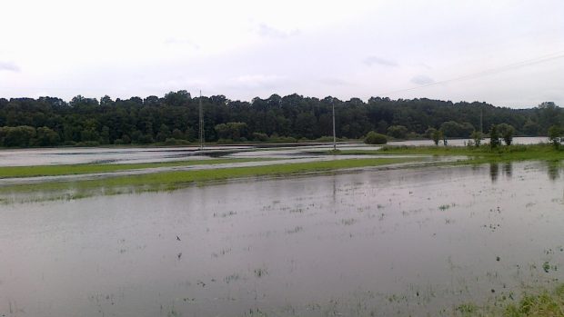 Povodně 2011 - řeka Jizera u Bakova nad Jizerou (6)