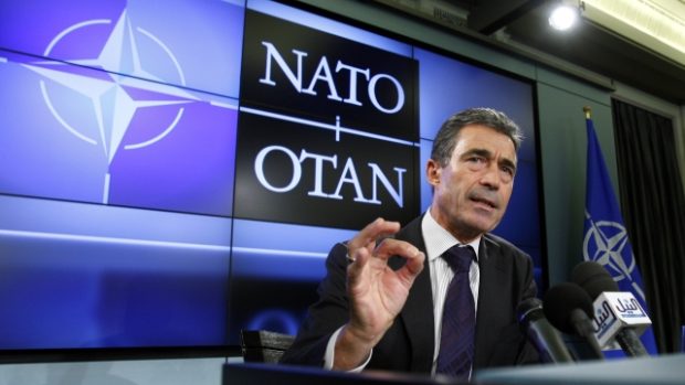 Generální tajemník NATO Anders Fogh Rasmussen doufá v brzké ukončení operace v Libyi
