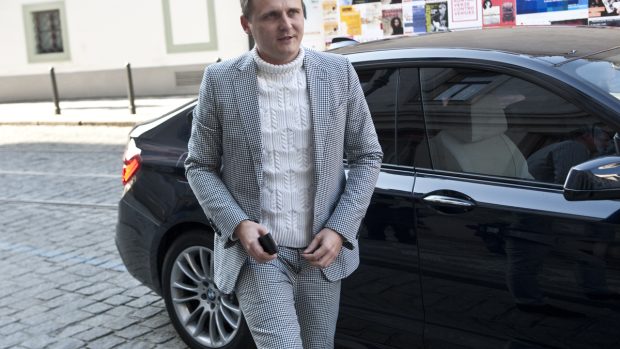 Schůzka koaličních expertů s ministrem financí Miroslavem Kalouskem (TOP 09) k daňové reformě, Vít Bárta