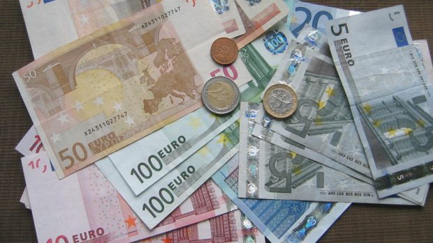 Euro, ilustrační foto
