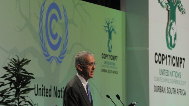 Americký vyslanec pro změny klimatu Todd Stern při vystoupení na konferenci v Durbanu