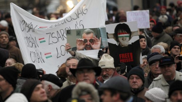 Před maďarským parlamentem se dnes bude protestovat proti vládní politice