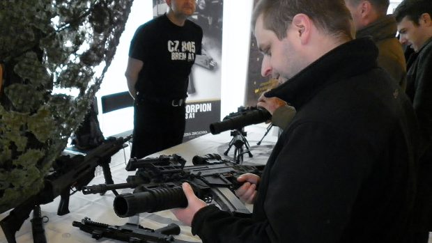 Největší zájem byl o novou útočnou pušku Bren 005