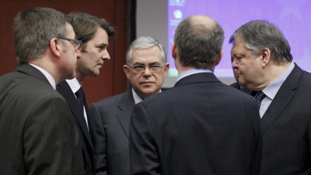 Ministři financí eurozóny na jednání o druhém záchranném plánu pro zadlužené Řecko