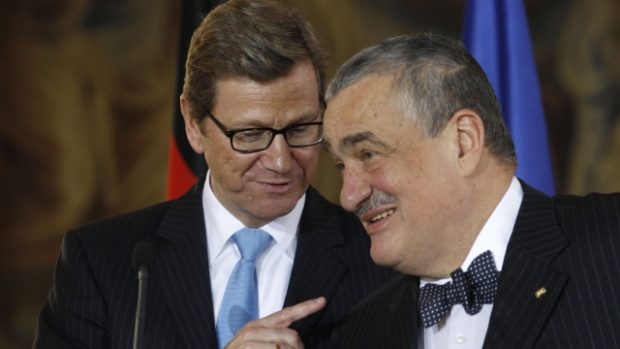 Německý ministr zahraničí Guido Westerwelle a jeho český protějšek Karel Schwarzenberg