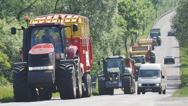 Protest zemědělců mezi Sedlčany a Příbramí