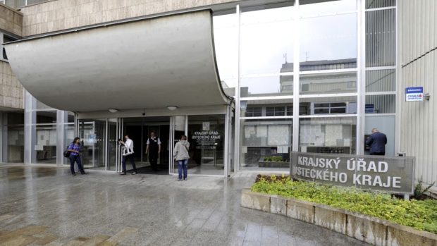Policie v Ústí nad Labem prohledávala kanceláře Úřadu Regionální rady ROP Severozápad, který rozděluje peníze z EU