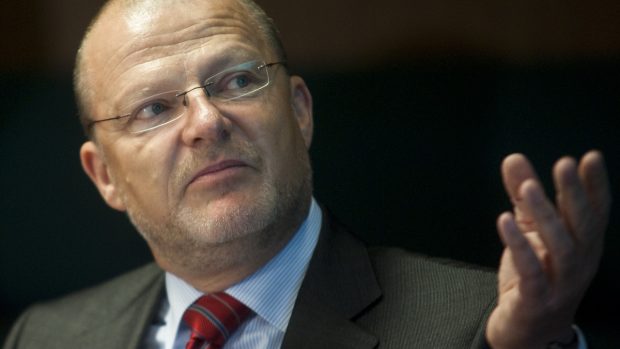 TK společnosti Omnipol k zakázce na armádní transportní letouny CASA, Michal Hon