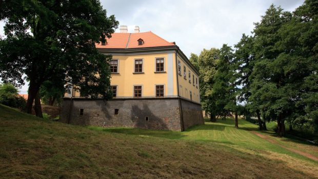 Zámek Ctěnice