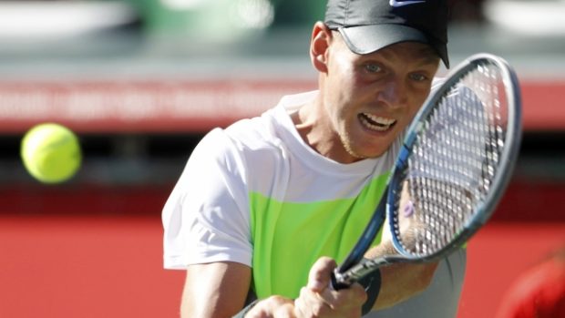 Tomáš Berdych postoupil v Tokiu do čtvrtfinále přes Kolumbijce Fallu