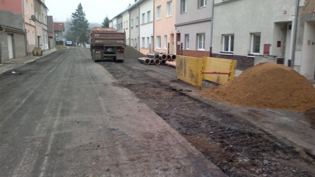Rekonstrukce kanalizace a vodovodu v Chabařovicích, ul. M. Kršňákové