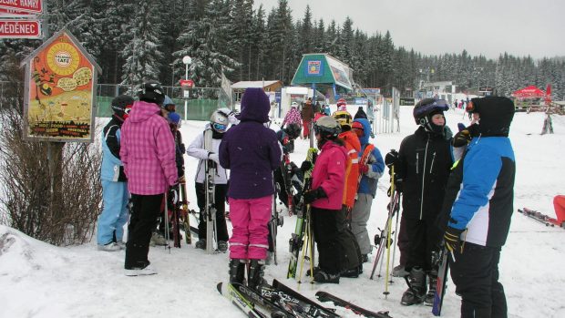 Lyžaři v Krušných horách